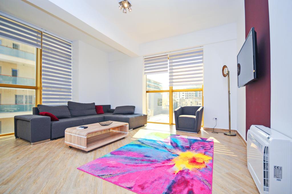 Sea Breeze Lux Apartments Будва Екстериор снимка