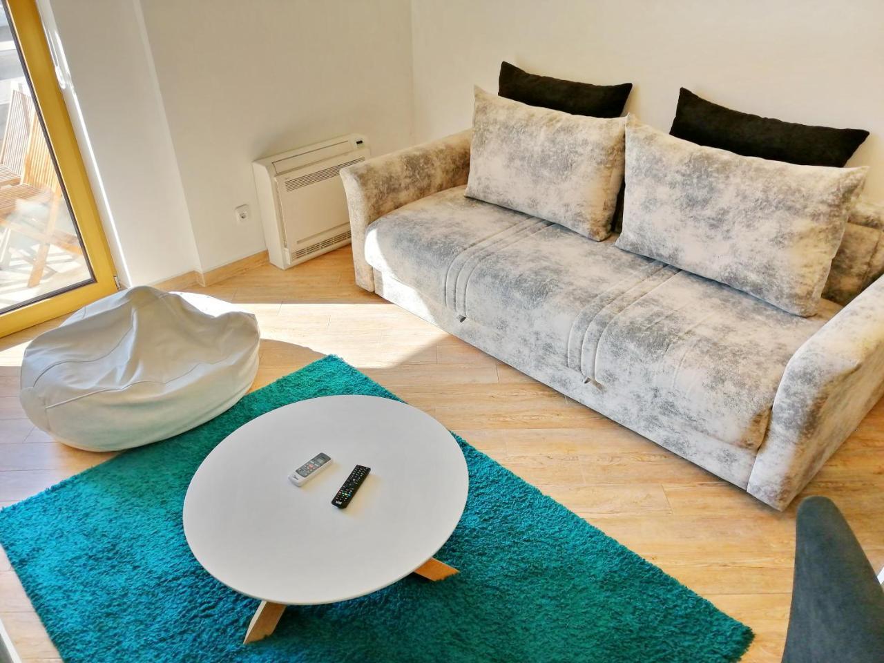 Sea Breeze Lux Apartments Будва Екстериор снимка