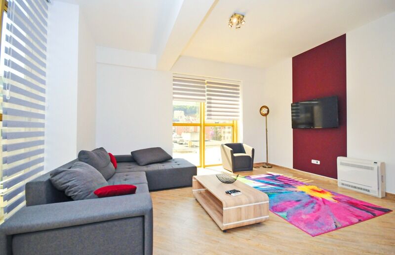 Sea Breeze Lux Apartments Будва Екстериор снимка